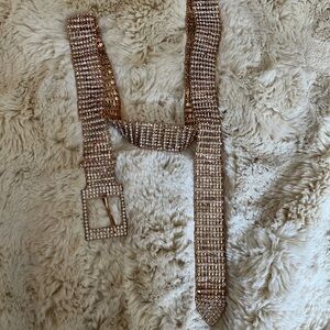 Elegant Gold Rhinestone Belt